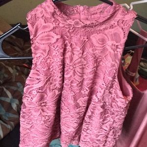 Cute patterned, rose colored, cropped tank top!!!